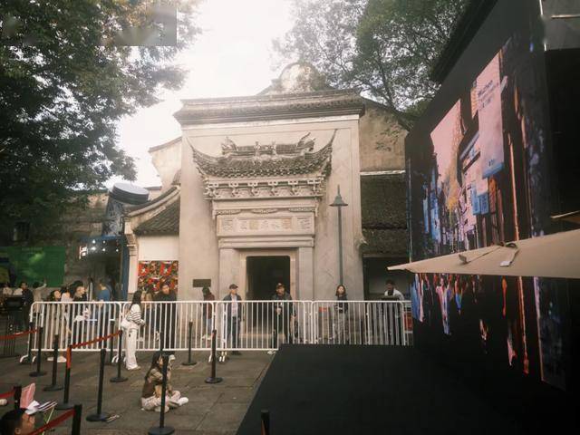 解锁看戏之外的古镇隐藏玩法AG真人登录二刷乌镇戏剧节(图23)