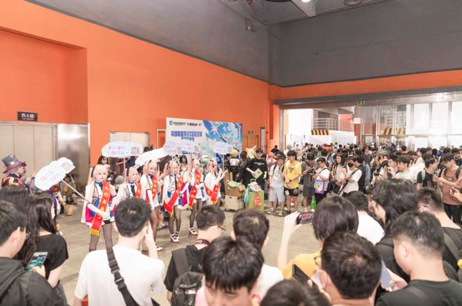 碧蓝航线》的线下活动就跟回家了一样AG真人百家家乐APP每次参加《(图5)
